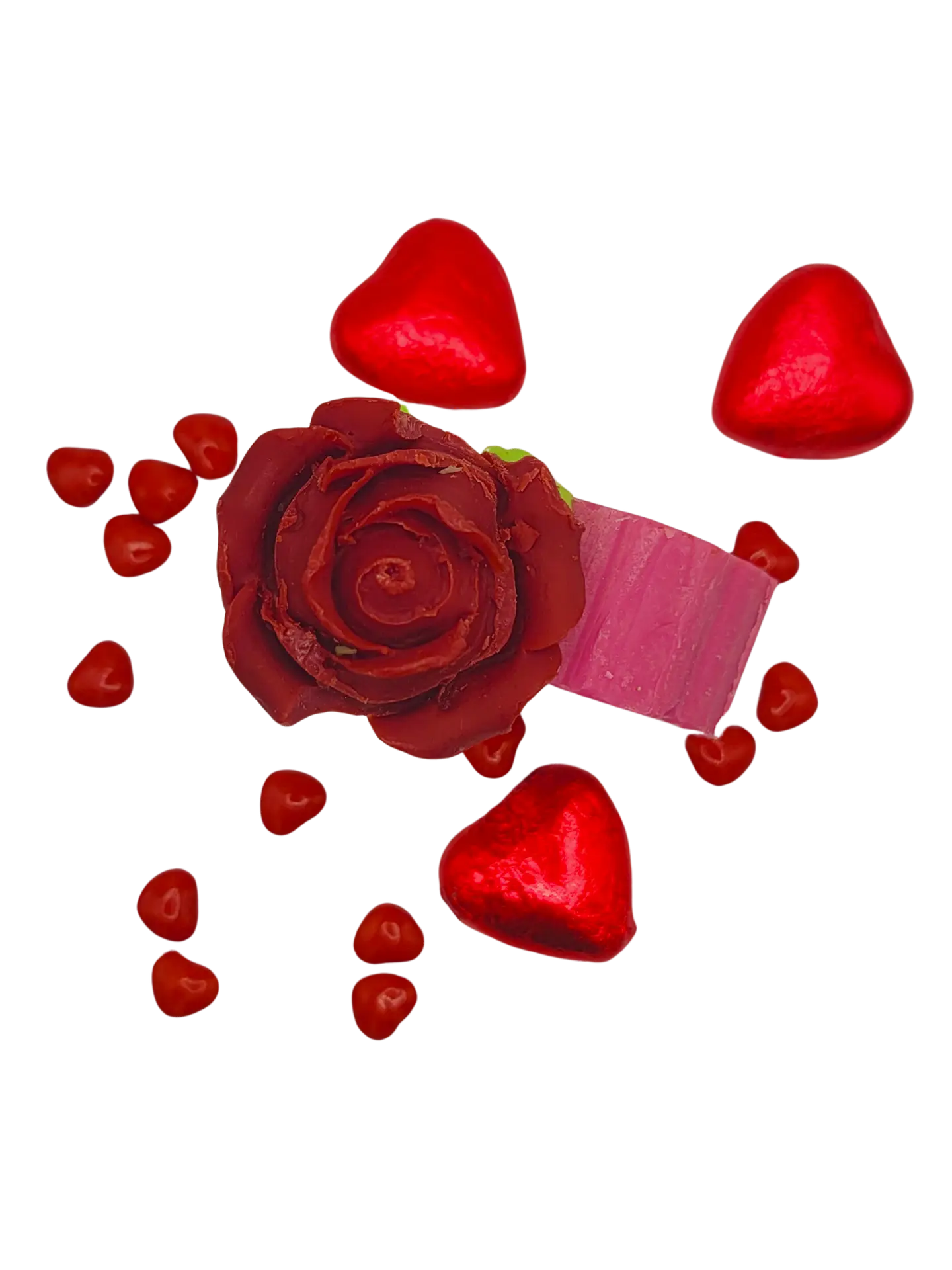 Savon artisanal avec une rose sculptée, riche en huiles naturelles et vitamine E, de Les Mels.